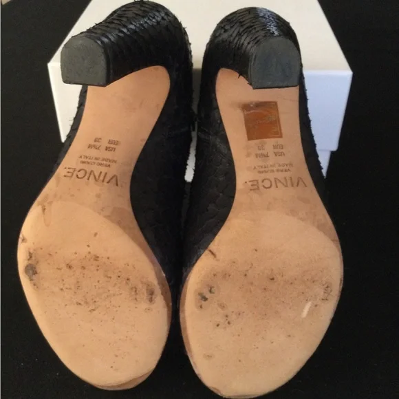 VINCE - Sierra Open Toed raw ‘Python’ style Booties - Picture 4 of 5